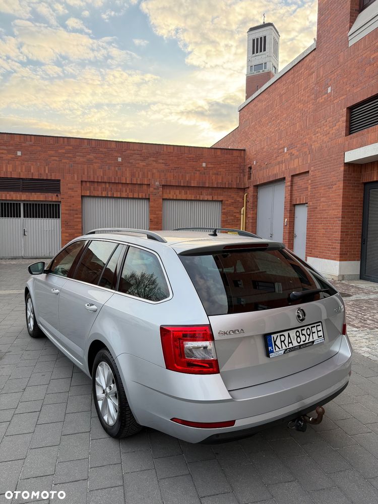 Skoda Octavia 1.5 TSI ACT DSG Ambition - 19