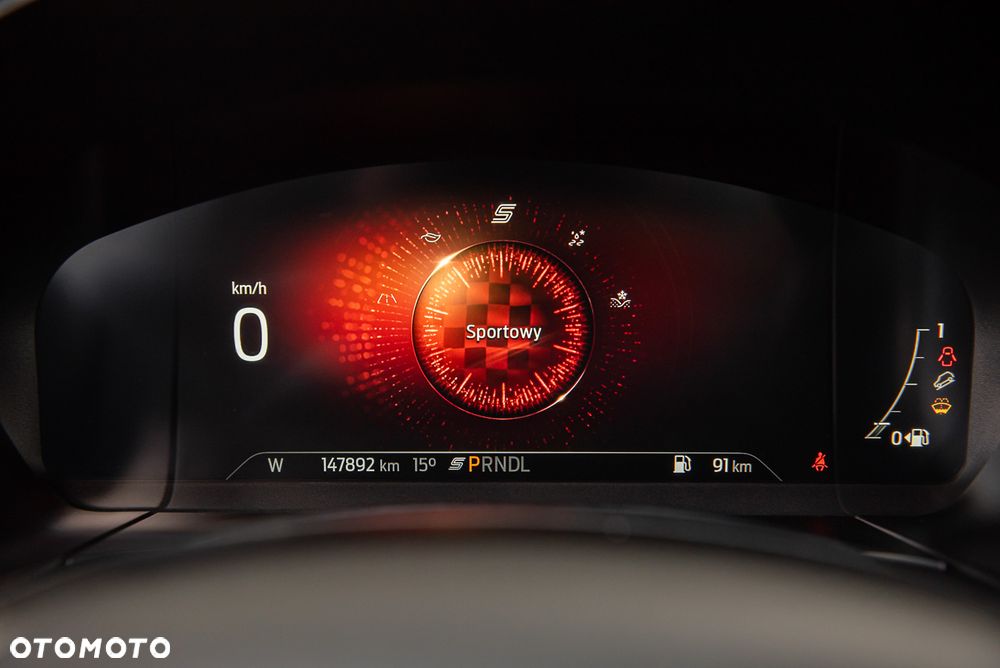 Ford Kuga 2.5 Duratec FHEV ST-LINE X - 21