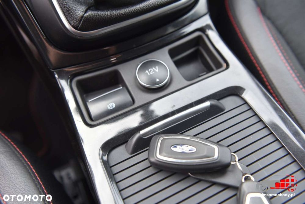 Ford Kuga - 26
