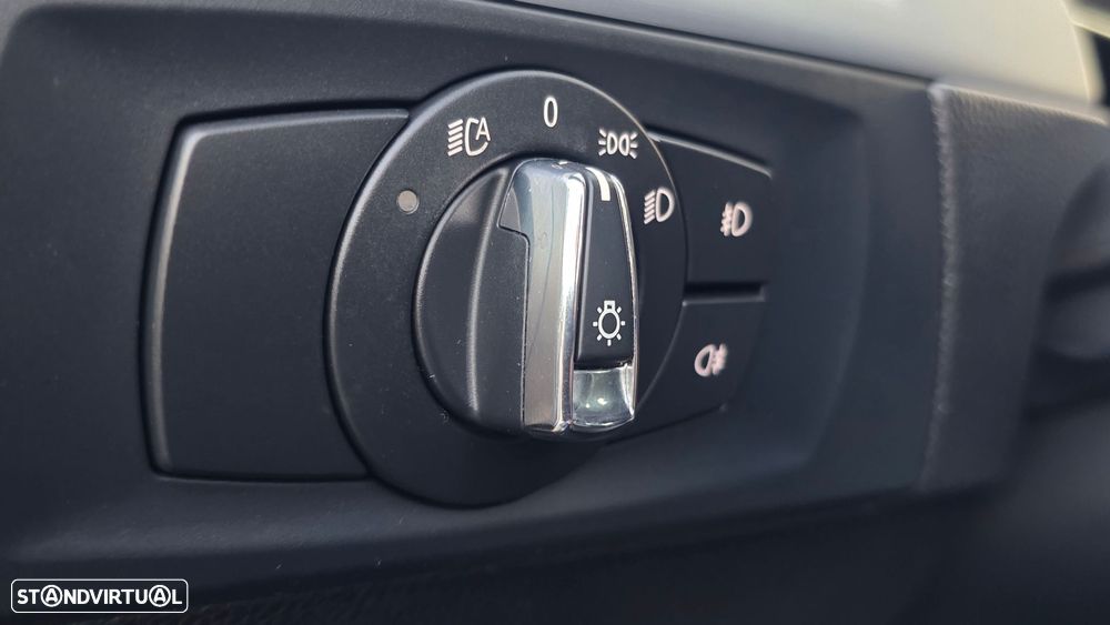 BMW 330 d DPF M Sport Edition - 26