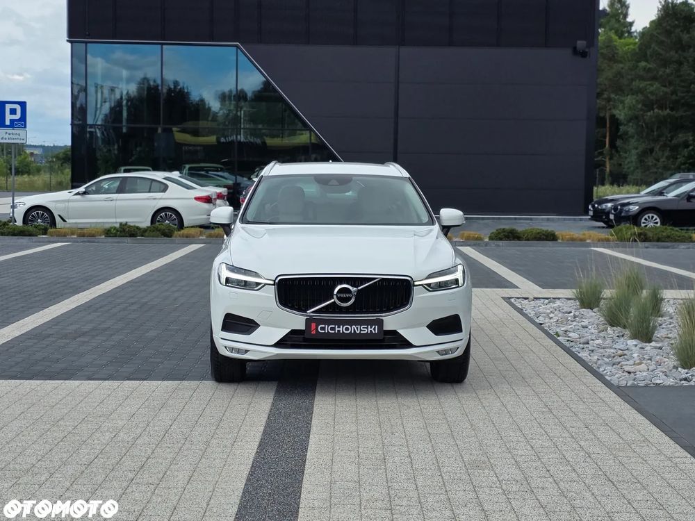 Volvo XC 60 T4 Momentum Pro - 16