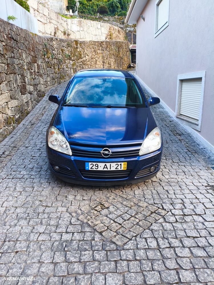 Opel Astra 1.3 CDTi Cosmo - 1