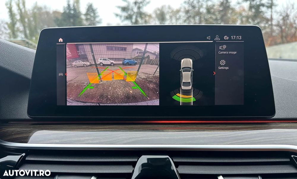 BMW Seria 5 530i xDrive AT - 15