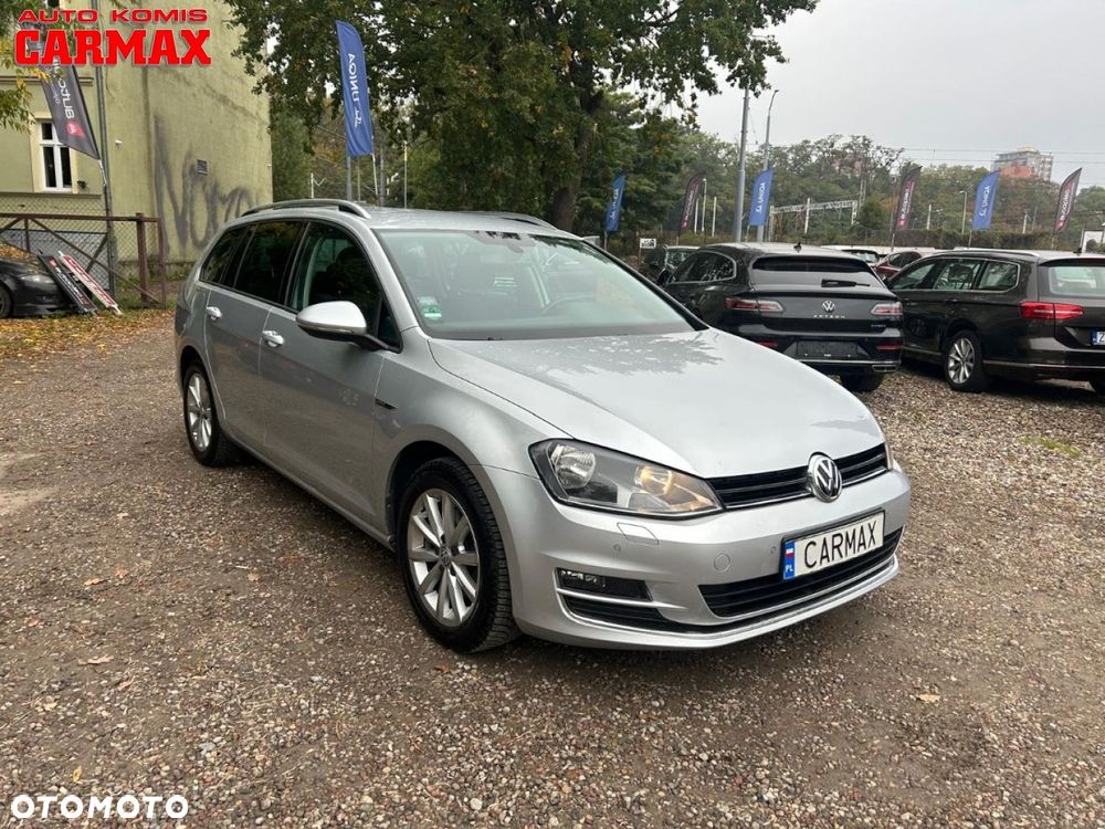 Volkswagen Golf - 8