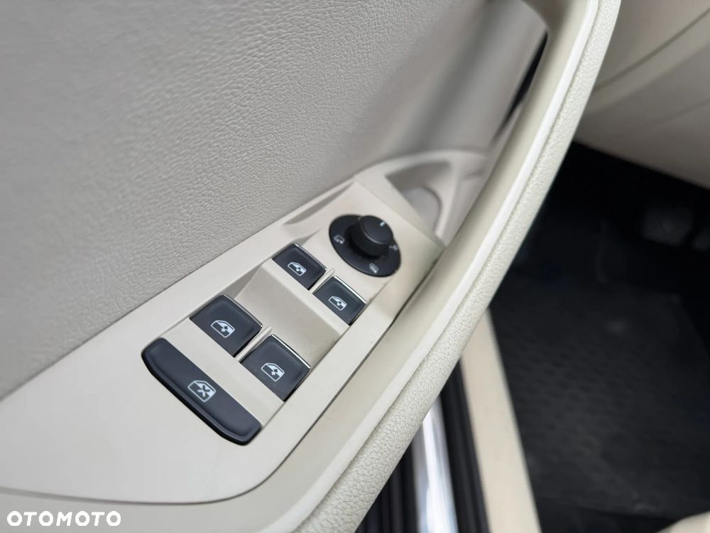 Skoda Superb 2.0 TDI Style DSG7 - 19