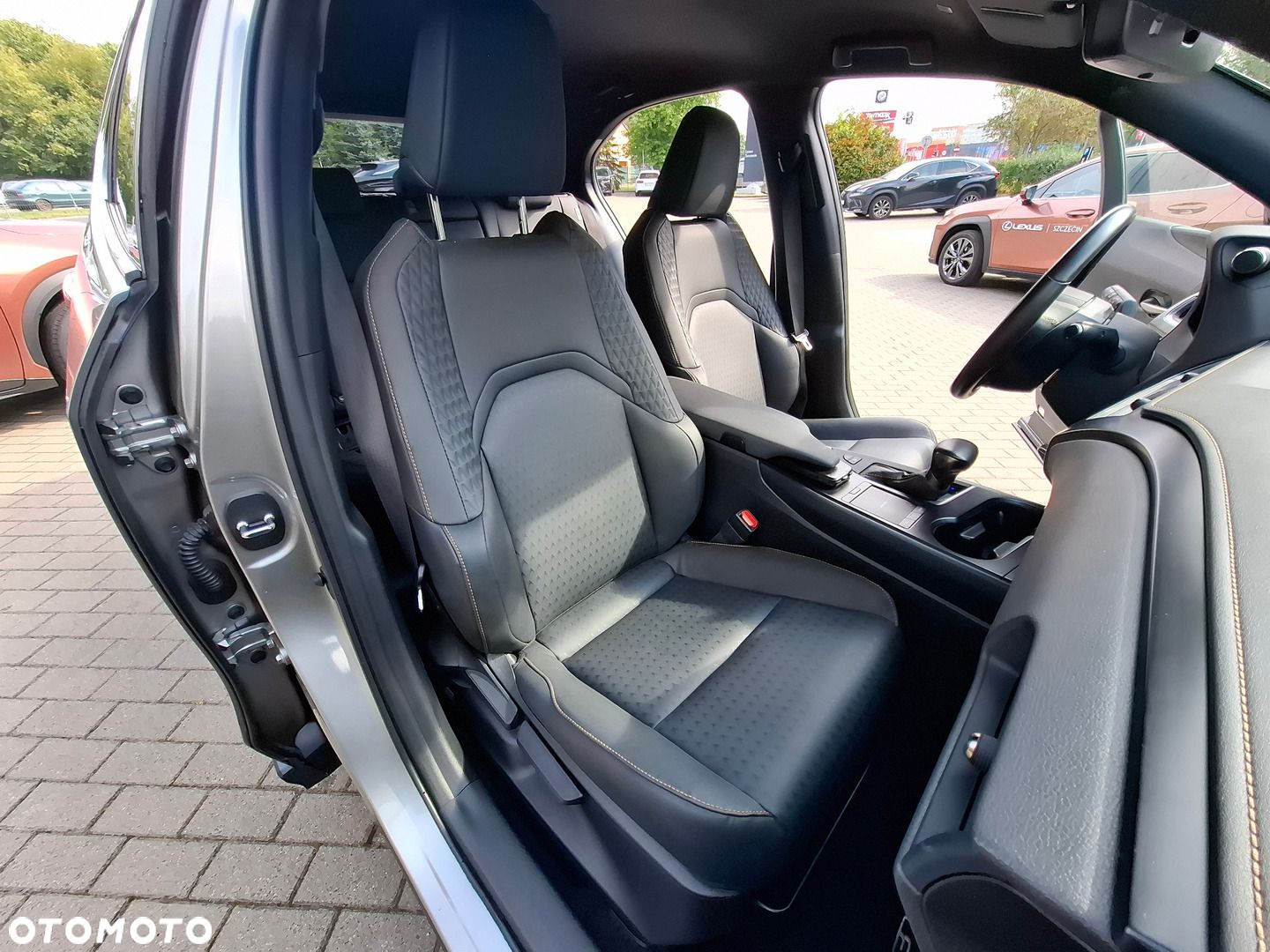 Lexus UX - 20