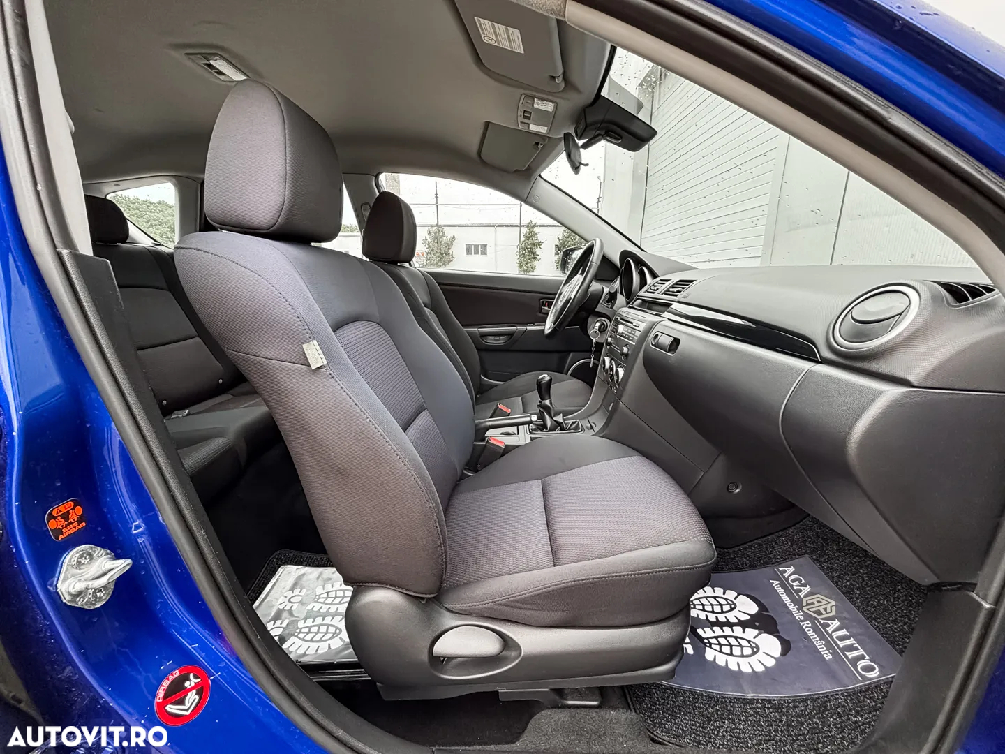 Mazda 3 - 8