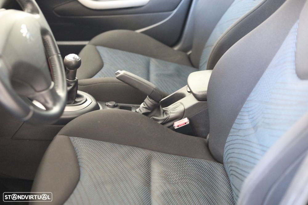 Peugeot 308 1.6 HDi Active - 12