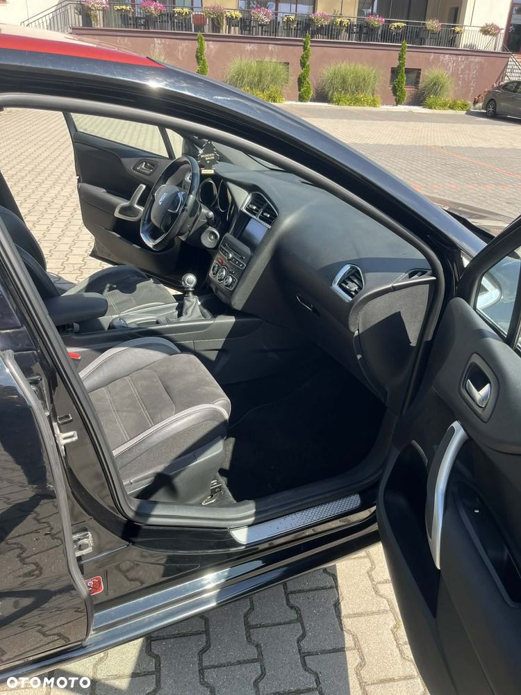 DS Automobiles DS 4 - 16