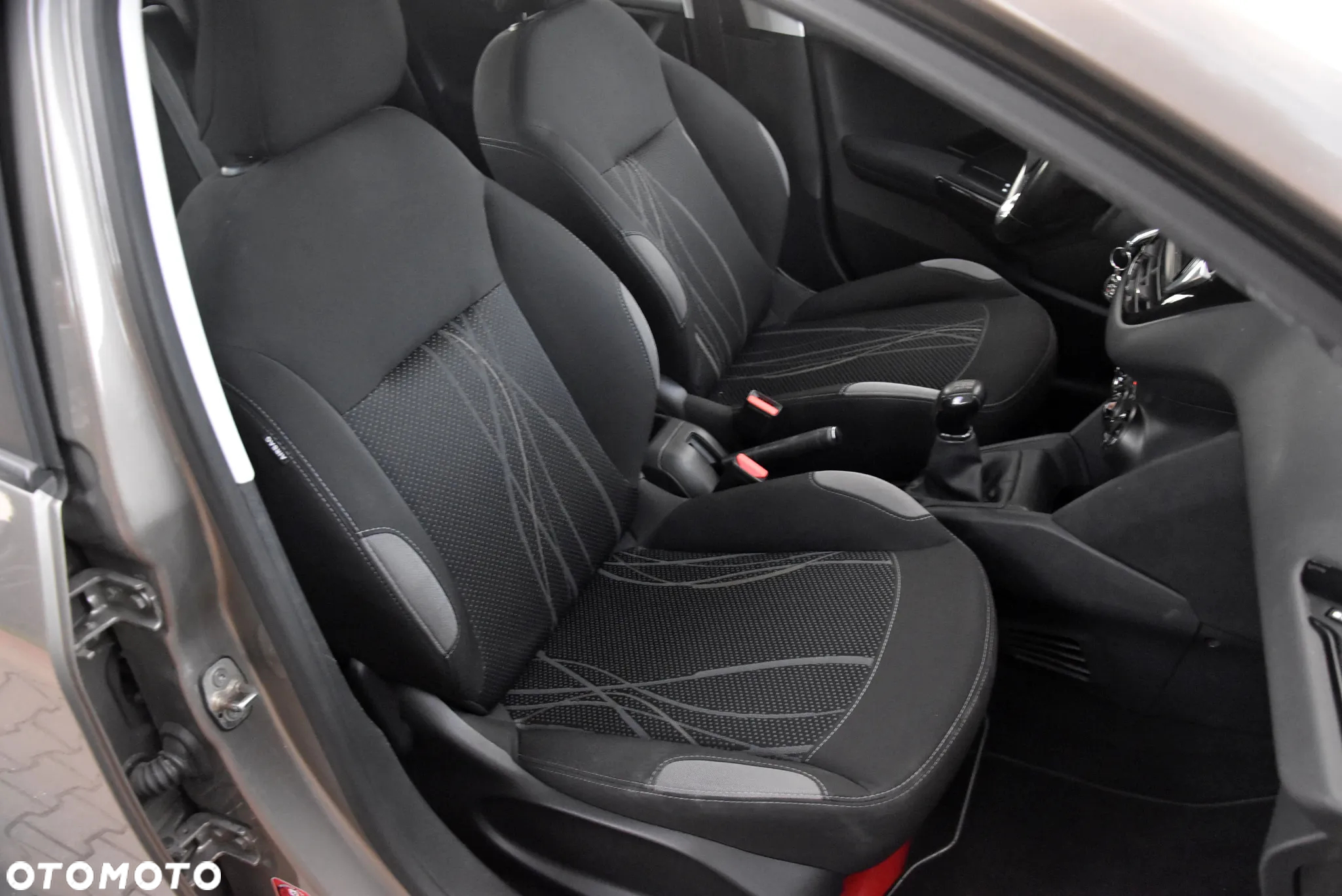 Peugeot 208 HDi 68 Like - 22