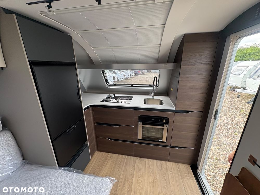 Adria ALPINA 663 HT - 11