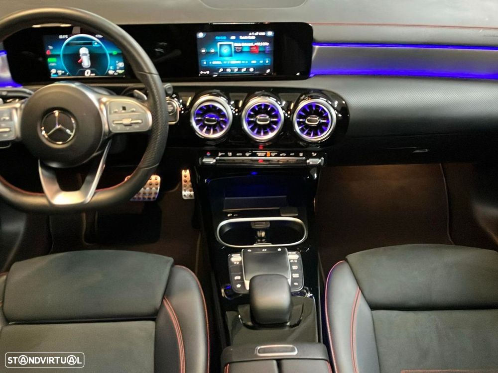 Mercedes-Benz CLA 250 e Shooting Brake AMG Line - 11
