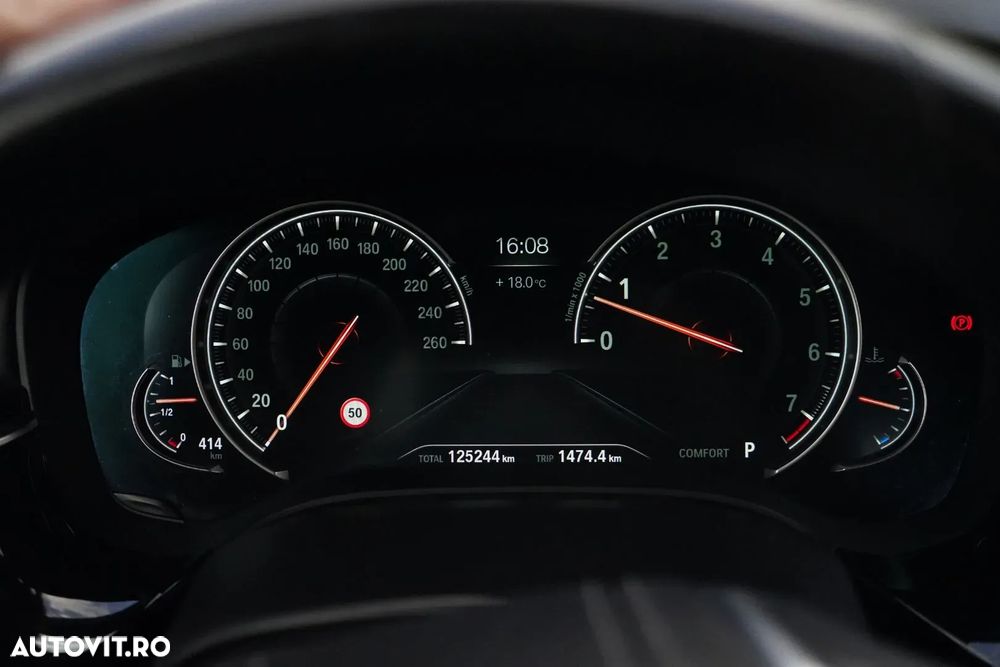 BMW Seria 5 540i xDrive AT - 14