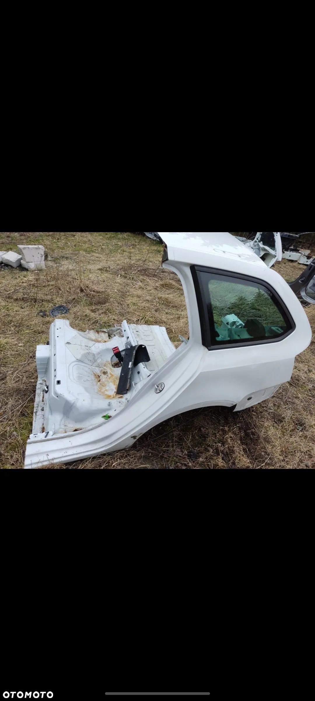 SKODA OCTAVIA III KOMBI ĆWIARTKA BŁOTNIK LEWY TYLNY - 1