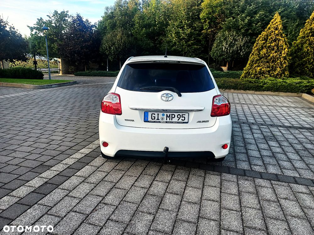 Toyota Auris 1.6 Dynamic - 6