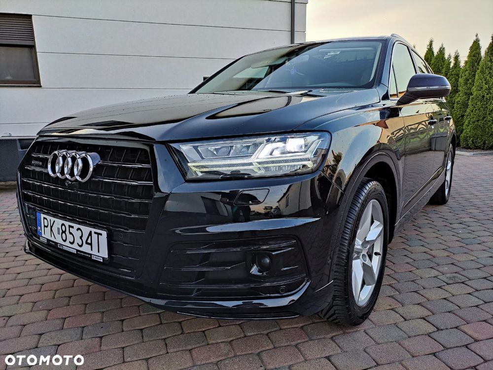 Audi Q7 - 7