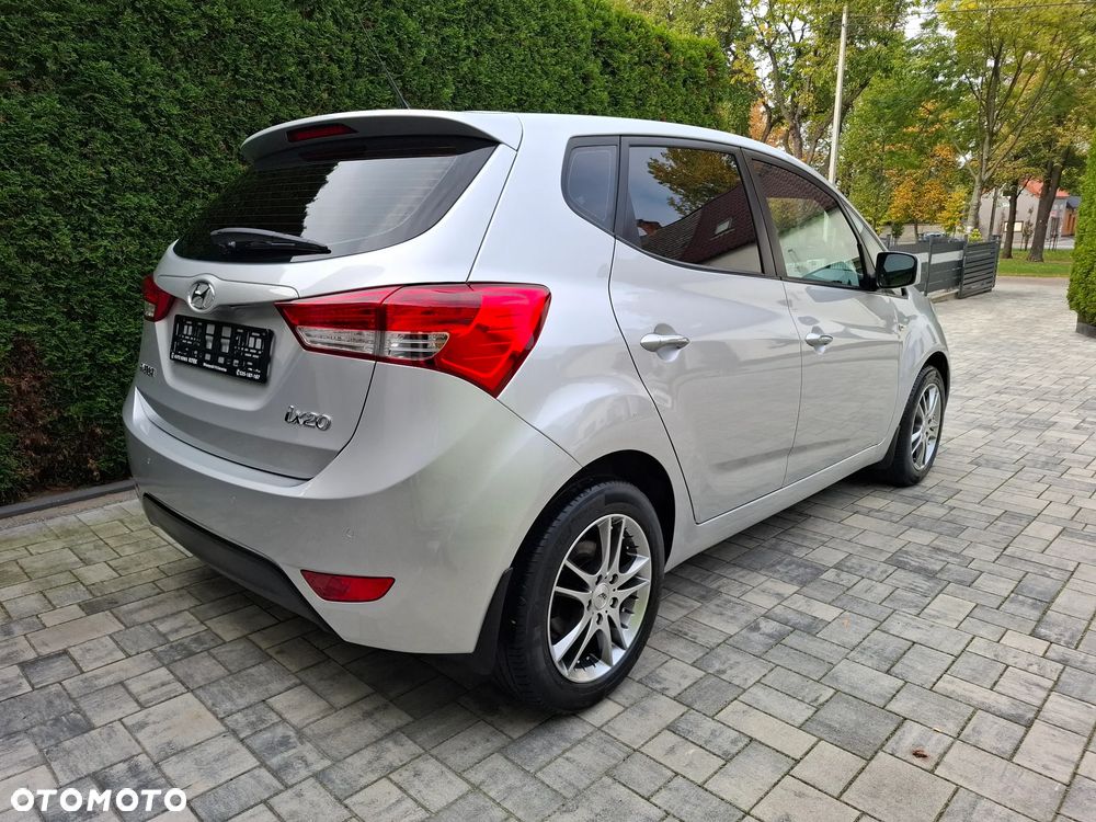 Hyundai ix20 - 7