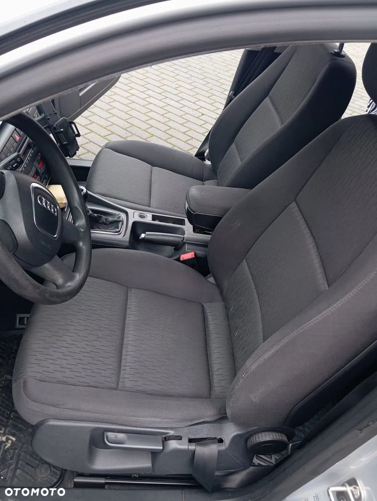 Audi A4 Limousine 2 - 5