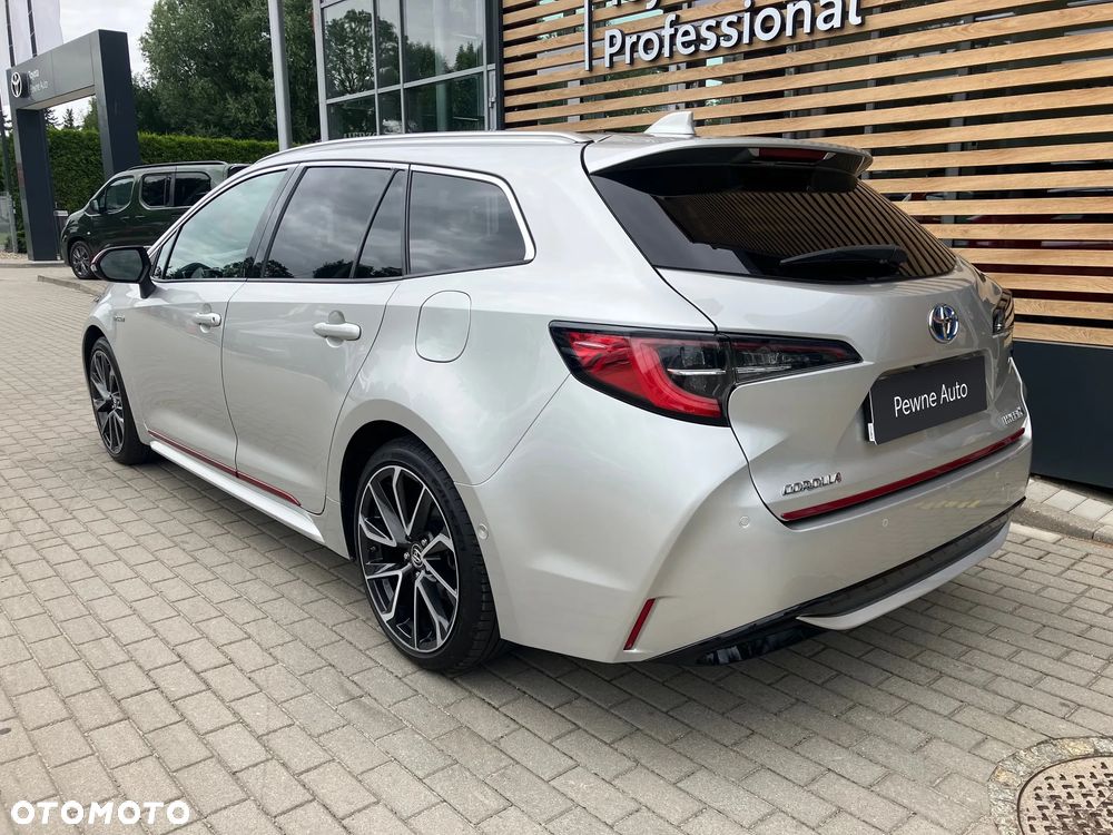Toyota Corolla 2.0 Hybrid Selection - 5