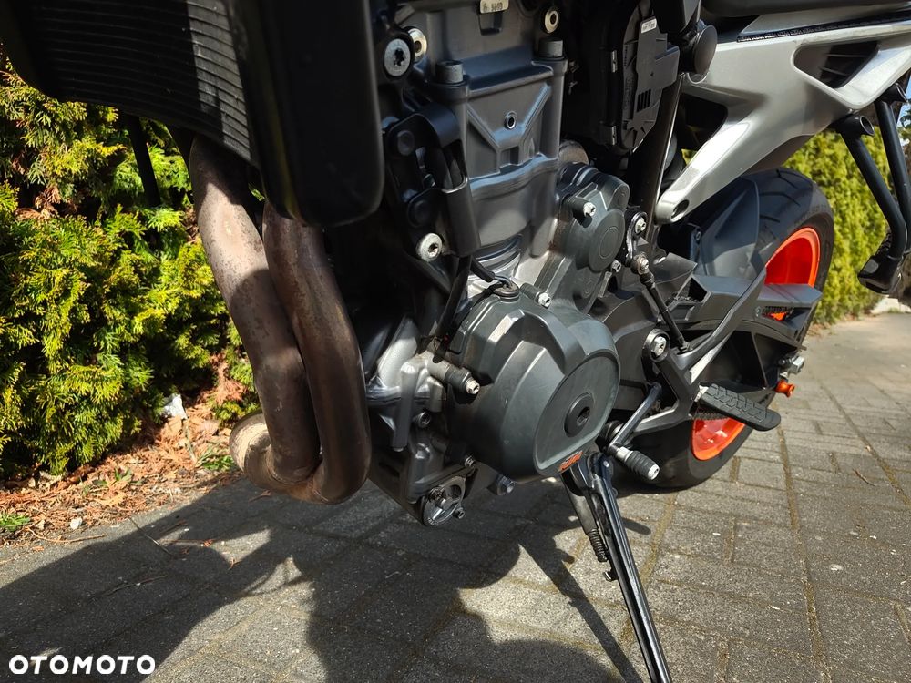 KTM Duke - 17