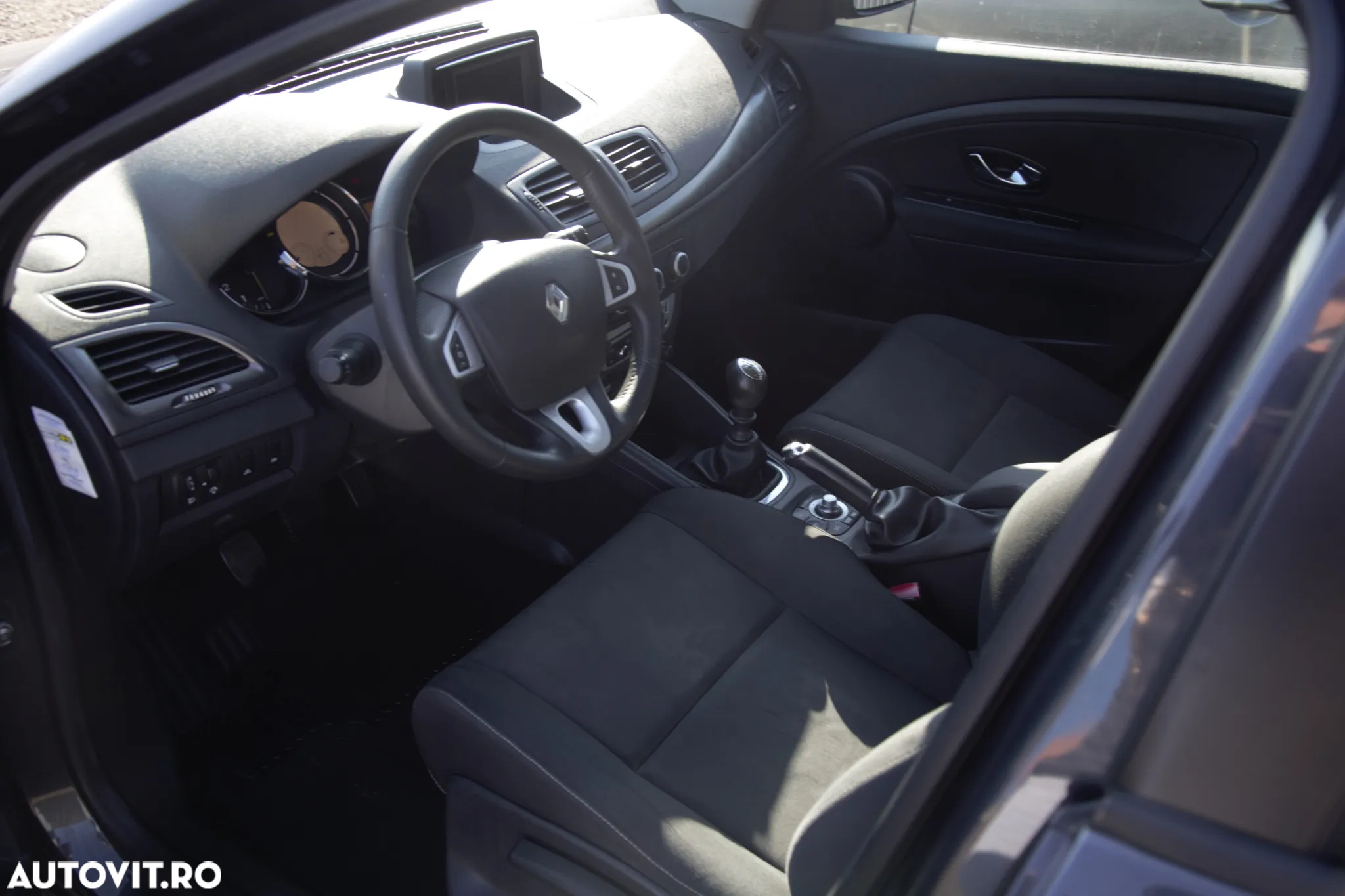 Renault Megane 1.5 dCi Dynamique - 7