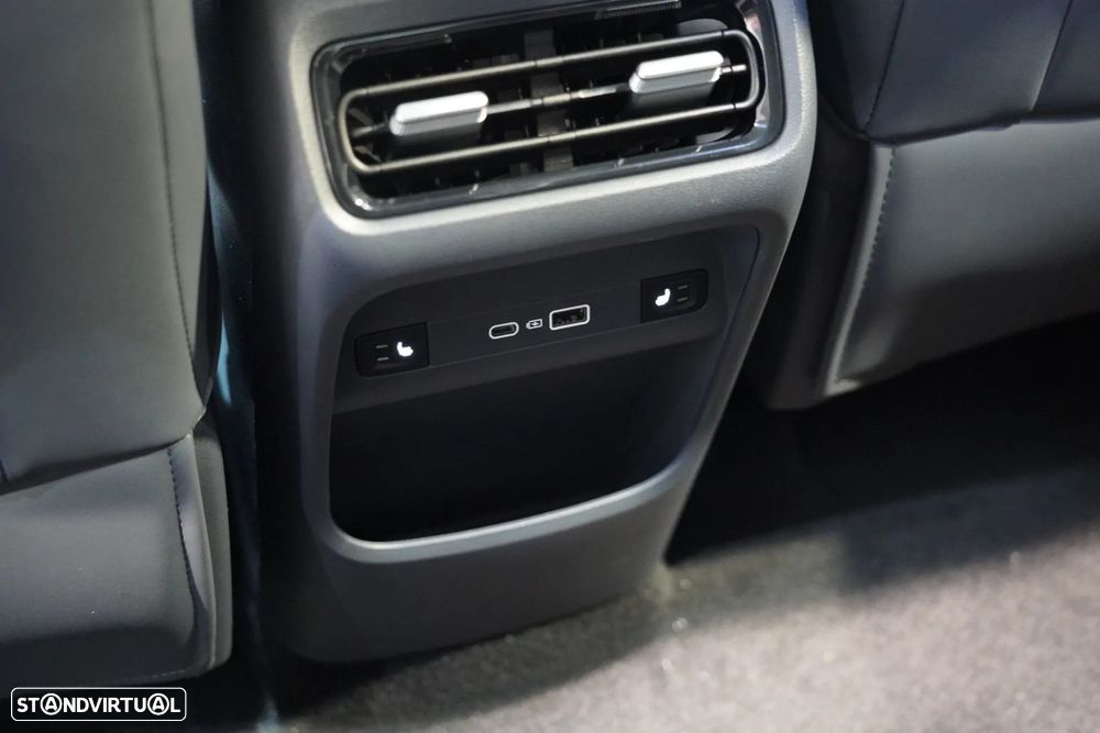 Geely Starray EM-i - 43