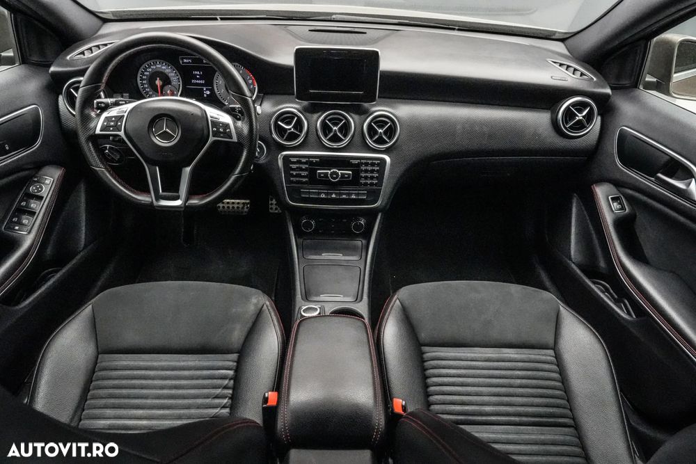 Mercedes-Benz A - 7