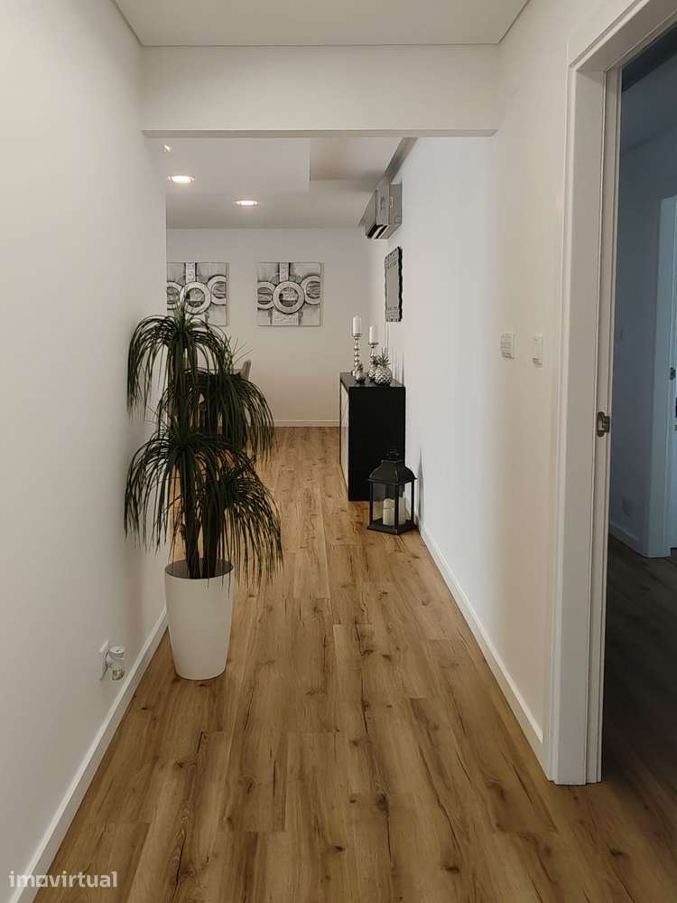 Apartamento T3 com terraço - Jardim da Amoreira - Grande imagem: 3/22