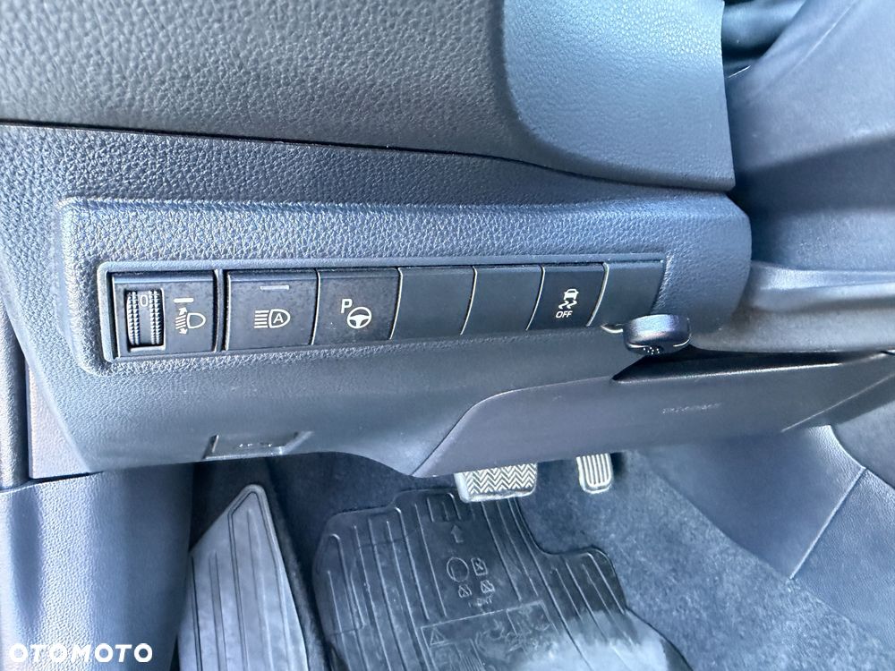 Toyota Corolla 1.8 Hybrid Comfort - 29