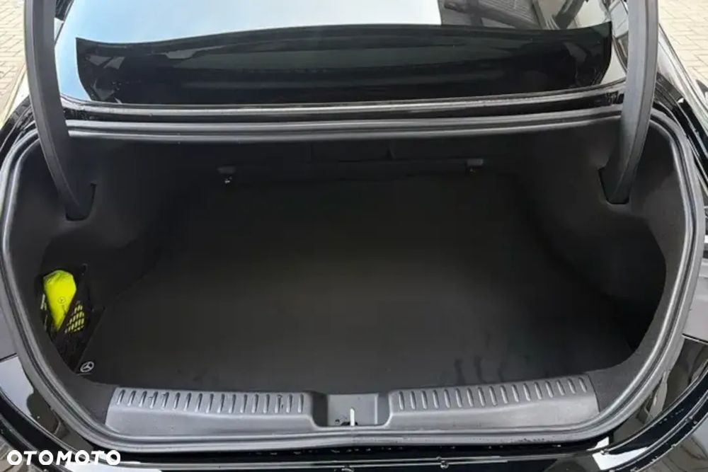 Mercedes-Benz CLA 200 mHEV 8G-DCT - 25