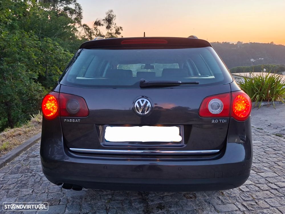 VW Passat Variant 2.0 TDI Ed.Tr.Pack BM - 14
