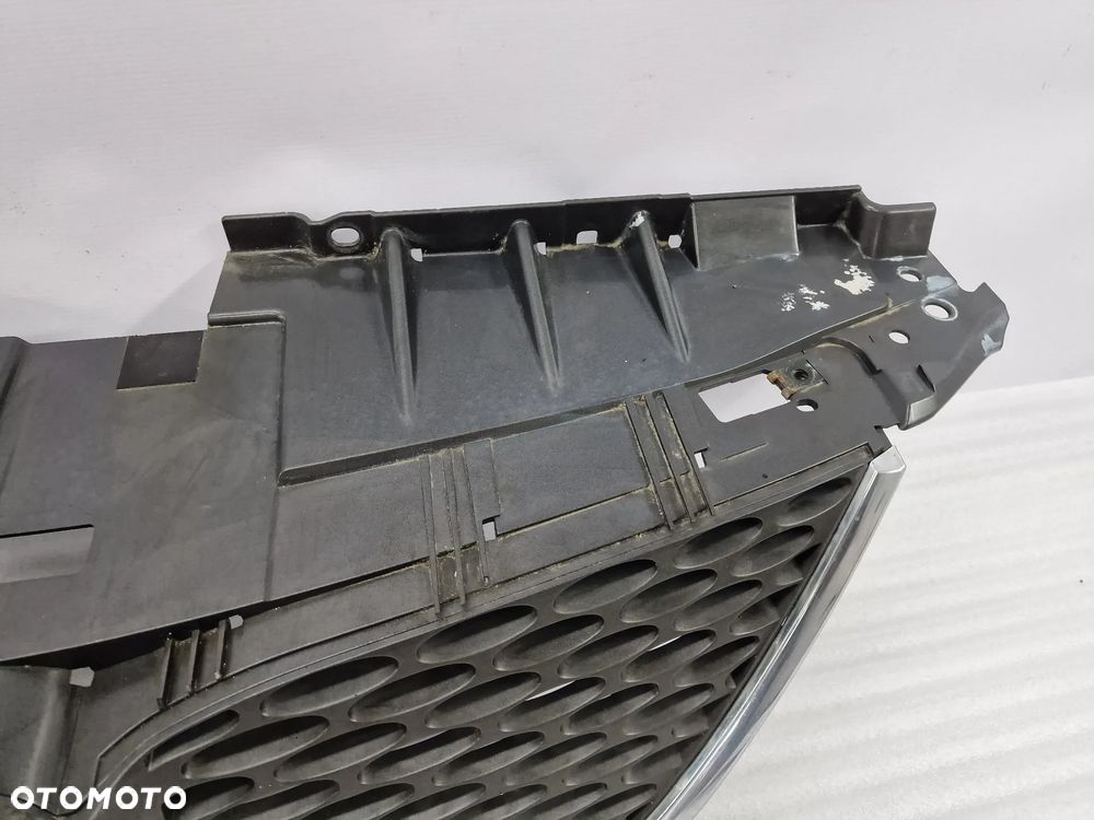 MAZDA MPV II LIFT 03- ATRAPA / GRILL PRZEDNI PRZÓD , NR LE43BO712 , NR AUKCJI GR191 - 4