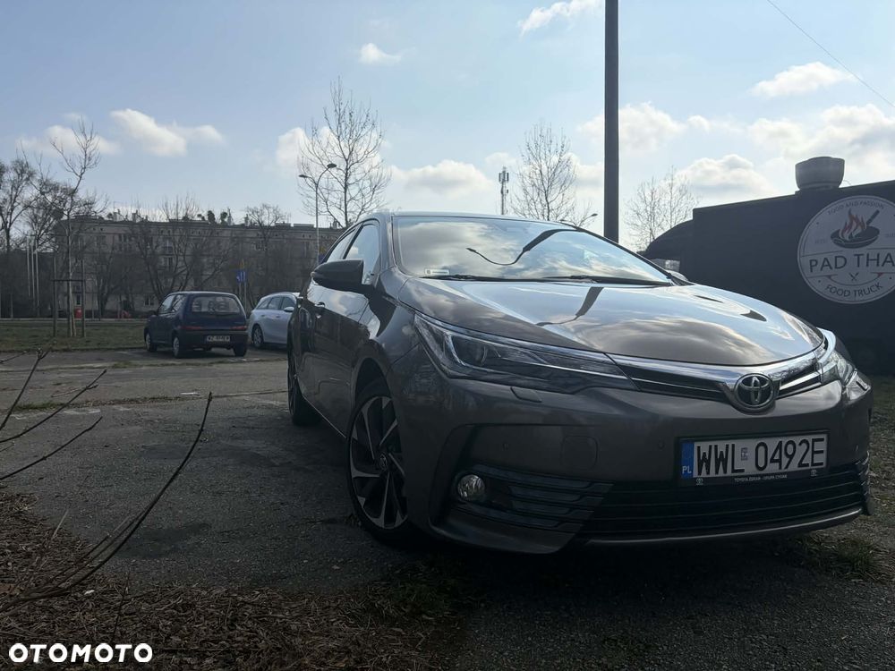 Toyota Corolla 1.6 Comfort - 3