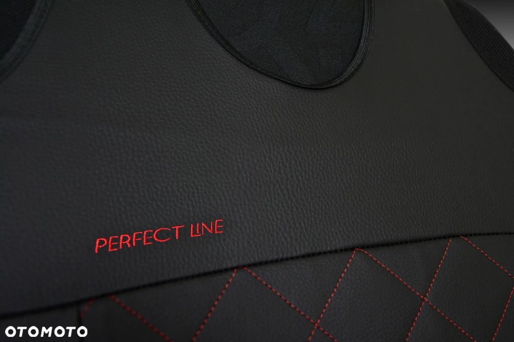 Koszulki pokrowce samochodowe na przednie fotele uniwersalne skórzane pikowane - 13