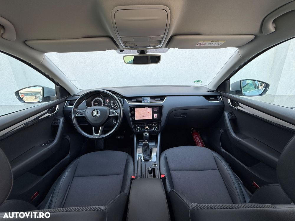 Skoda Octavia 1.6 TDI DSG Style - 6
