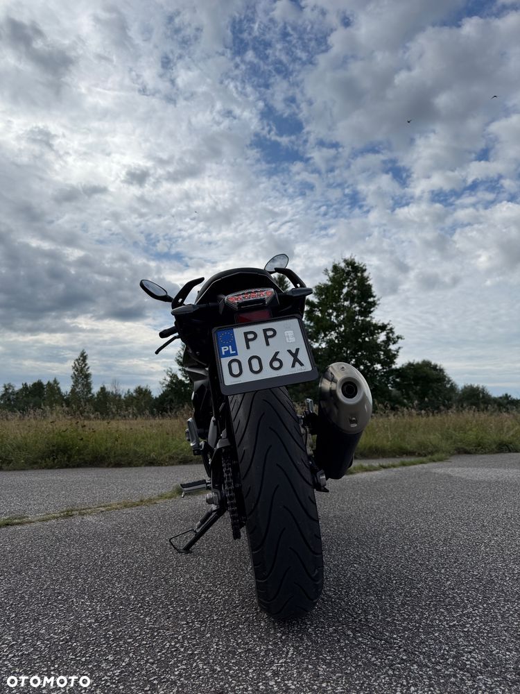 BMW G - 9