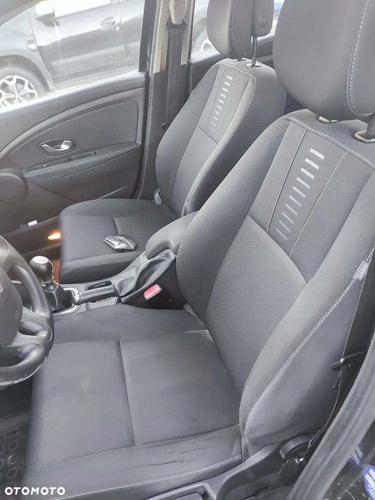 Renault Megane - 5
