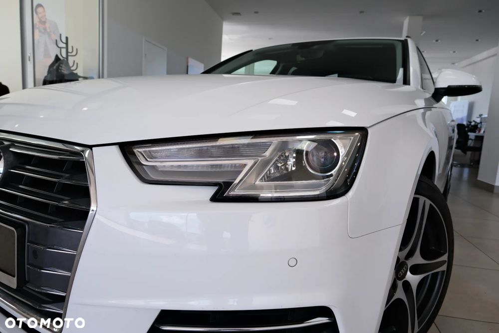 Audi A4 Avant - 25