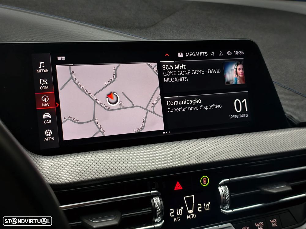 BMW 118 i Pack Desportivo M Auto - 24