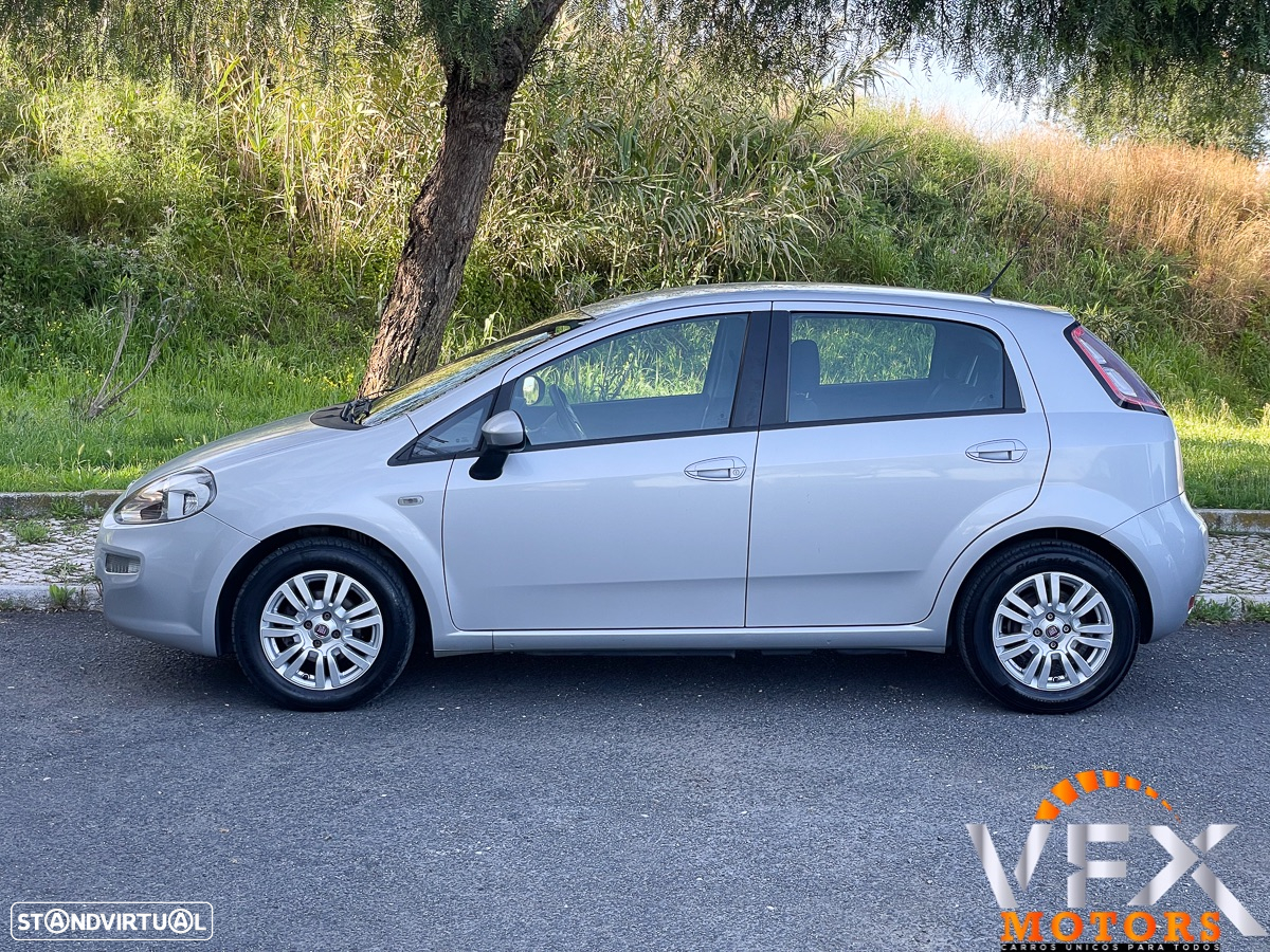 Fiat Punto 1.3 M-Jet Lounge S&S - 24
