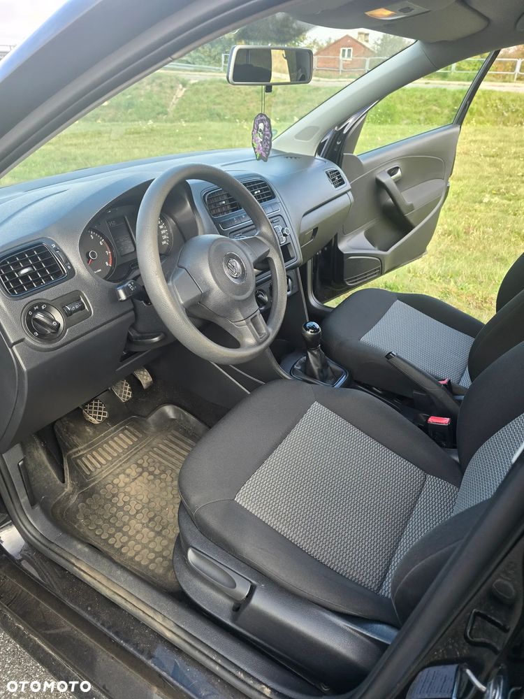 Volkswagen Polo - 7