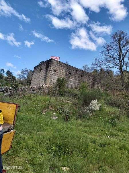 Terreno à venda em Carrazeda de Ansiães - Grande imagem: 3/5