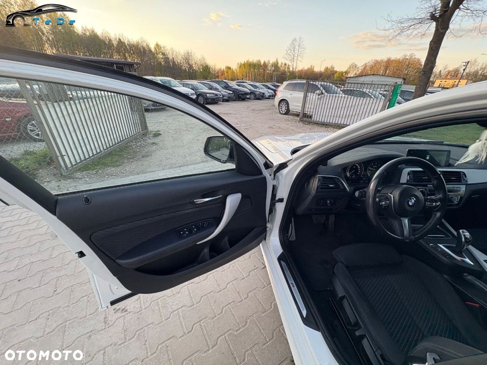 BMW Seria 1 120d M Sport Shadow sport - 21