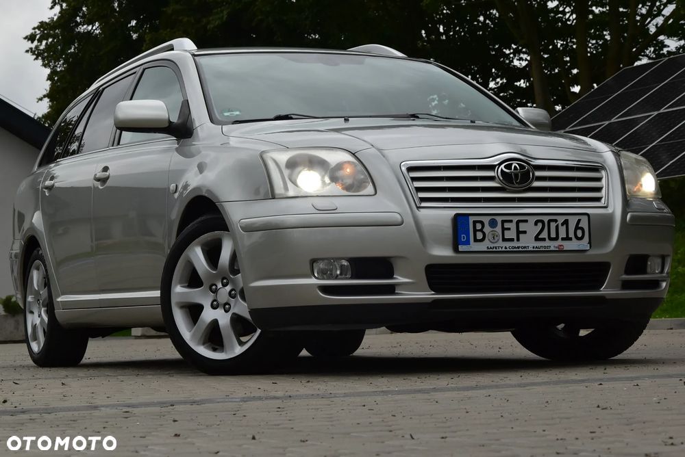Toyota Avensis 2.0 VVT-i Automatik Executive - 39