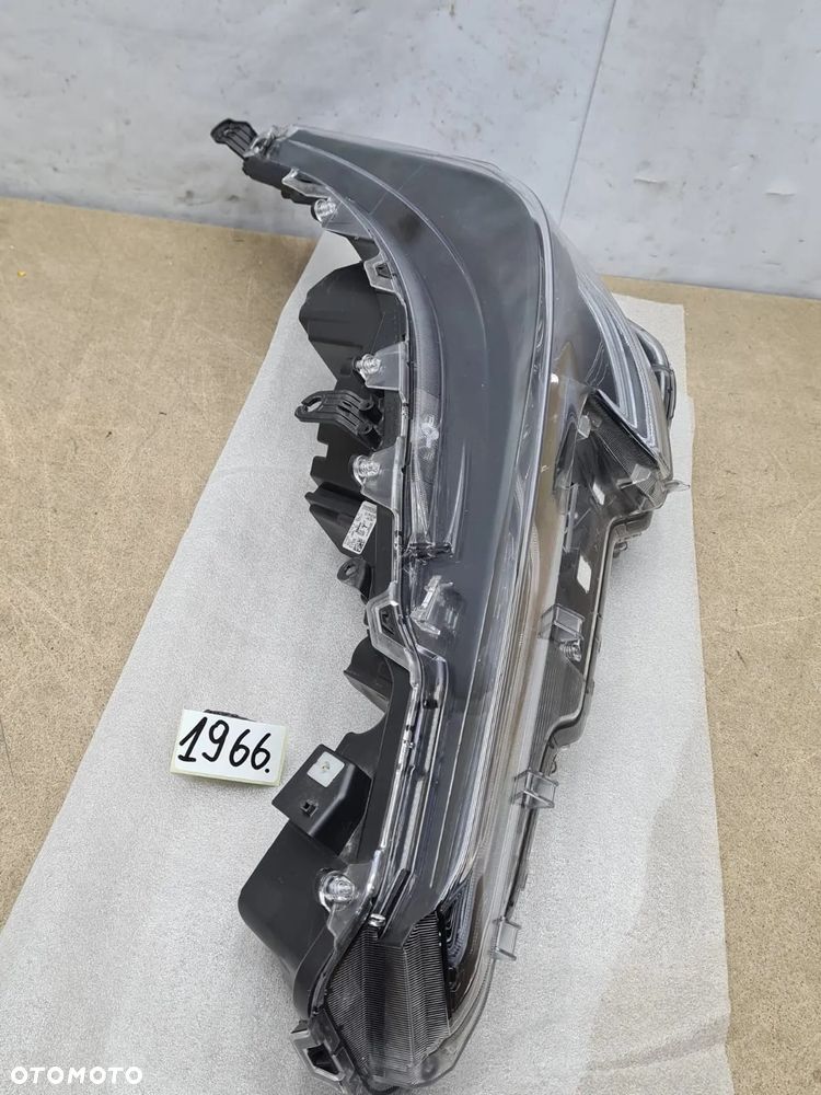 Toyota Corolla E21 kombi/HB  lampa lewy lewa  przód używana 81170-02585 - 11