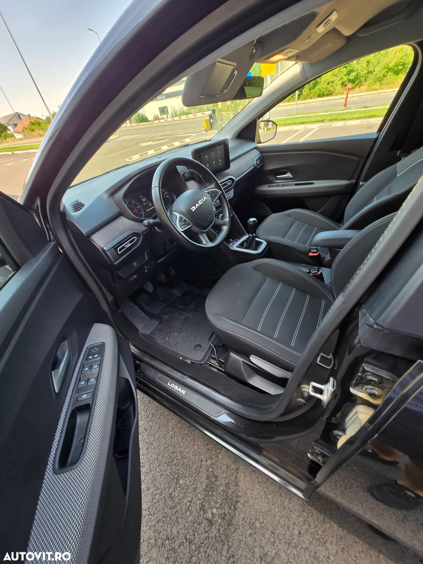 Dacia Logan TCe 90 MT6 Prestige+ - 8