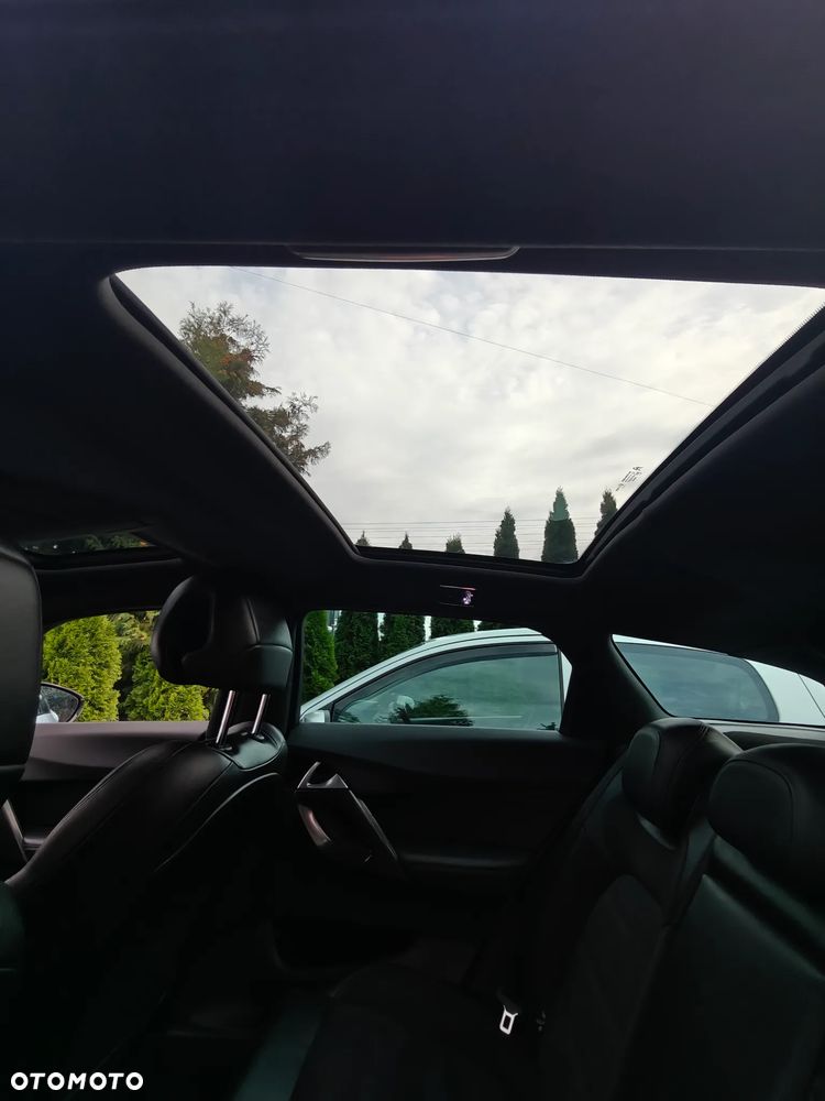 Citroën DS5 1.6 e-HDi Chic MCP - 6