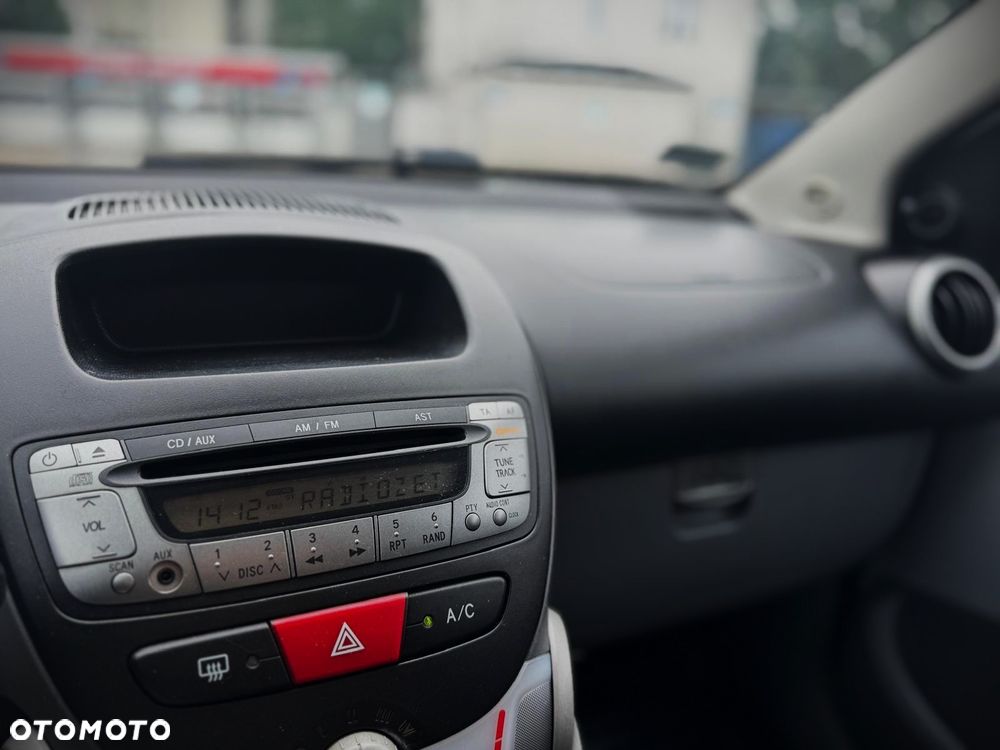 Toyota Aygo 1.0 VVT-i Luna A/C MM - 15