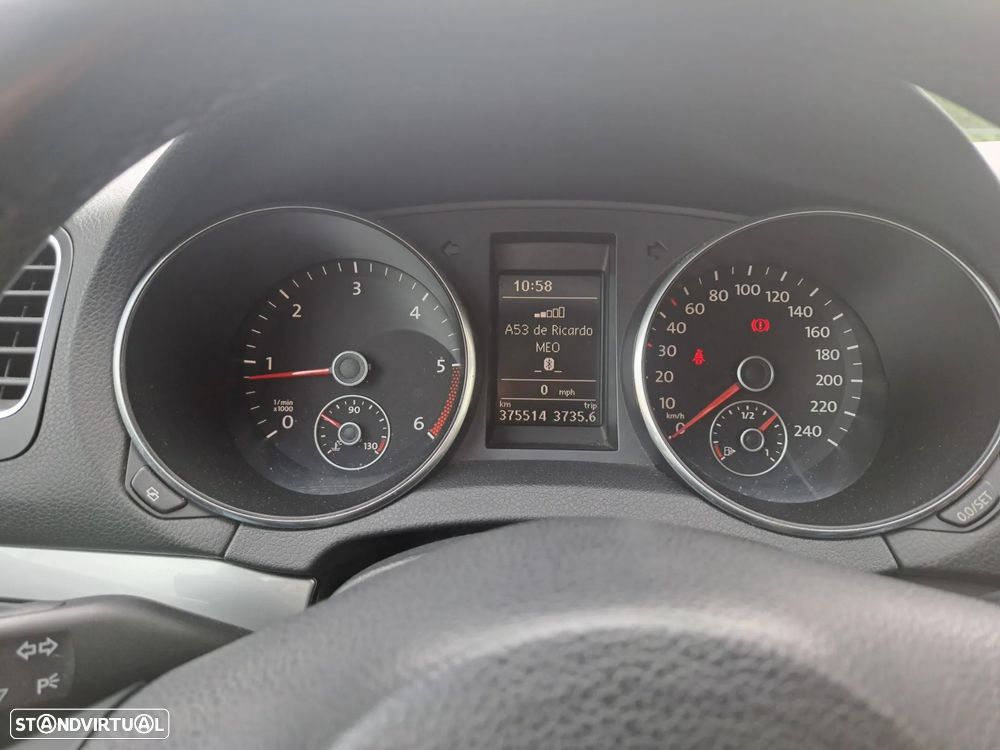VW Golf 2.0 TDi Trendline - 9