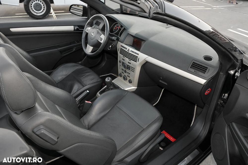 Opel Astra Twin Top 1.8 Cosmo - 12